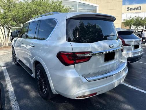 2022 INFINITI QX80 SENSORY