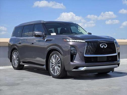 2025 INFINITI QX80 Luxe