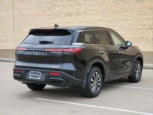 2025 INFINITI QX60 Pure