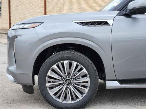 2025 INFINITI QX80 SENSORY AWD