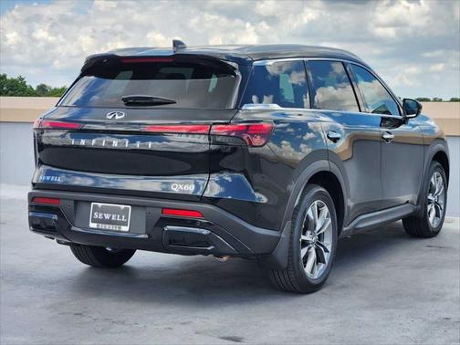 2025 INFINITI QX60 Luxe