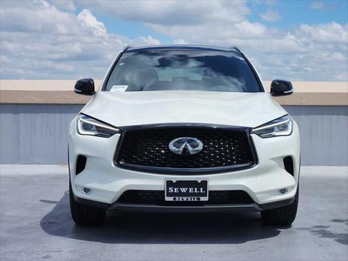 2022 INFINITI QX50 LUXE AWD