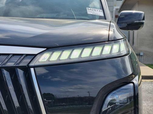 Black Obsidian 2026 INFINITI QX80 PURE