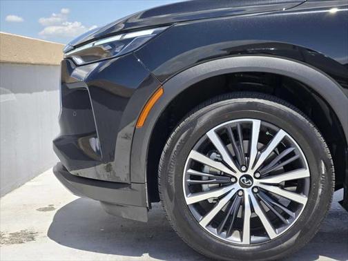 2025 INFINITI QX60 SENSORY