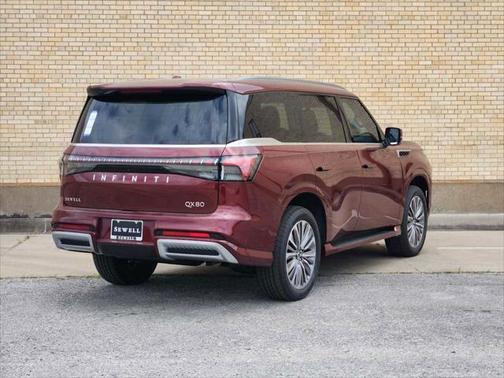 2025 INFINITI QX80 Luxe