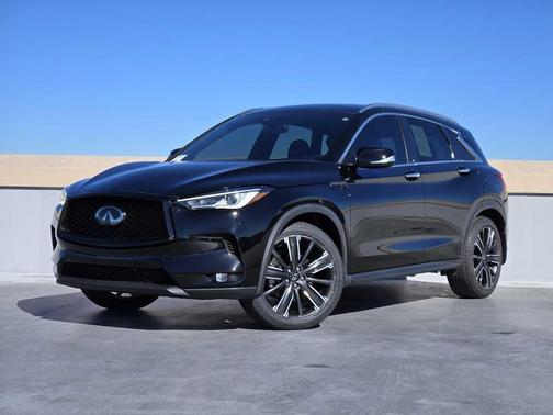 2022 INFINITI QX50 LUXE