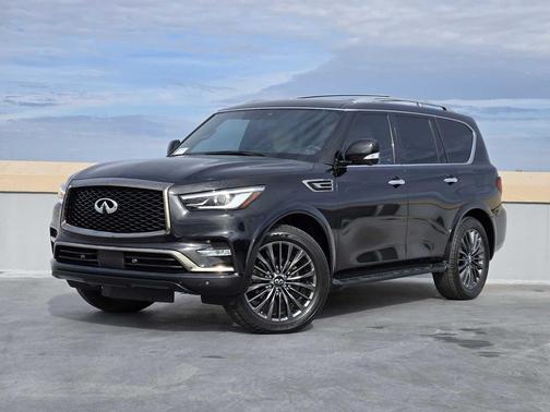 2024 INFINITI QX80 SENSORY AWD