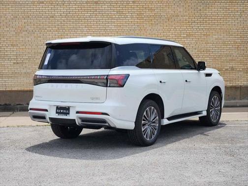 2025 INFINITI QX80 Luxe