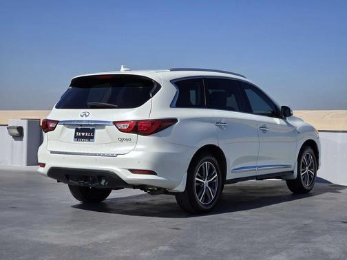 2018 INFINITI QX60 Base
