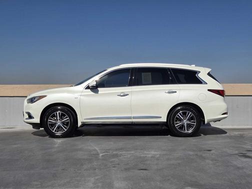 2018 INFINITI QX60 Base