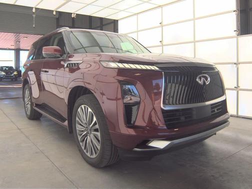 2025 INFINITI QX80 SENSORY AWD