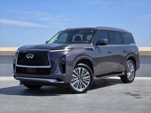 2025 INFINITI QX80 Luxe