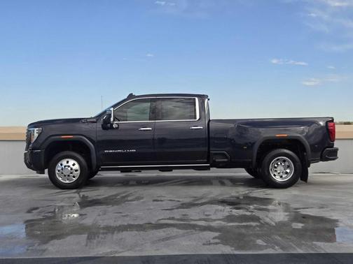 2024 GMC Sierra 3500 Denali Ultimate