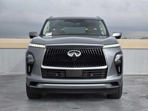 2025 INFINITI QX80 SENSORY AWD