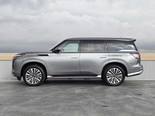 2025 INFINITI QX80 SENSORY AWD