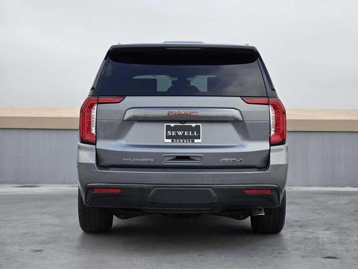 2021 GMC Yukon 4WD AT4