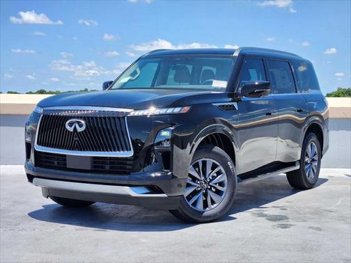 2025 INFINITI QX80 PURE