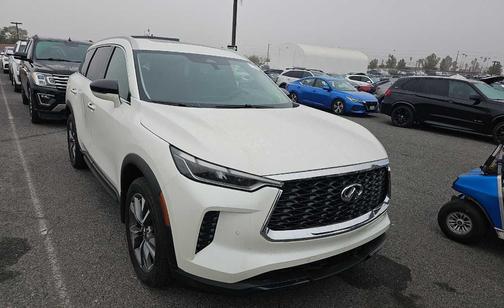 2025 INFINITI QX60 Luxe