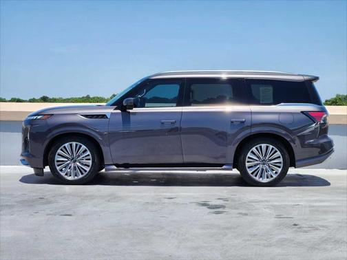 2025 INFINITI QX80 Luxe