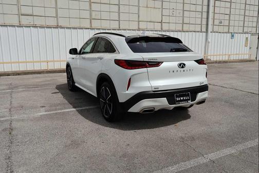 Radiant White 2025 INFINITI QX55 LUXE
