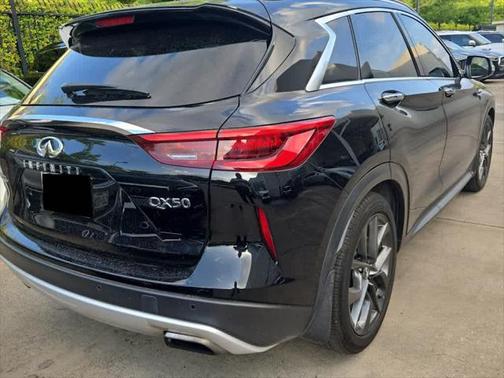 2019 INFINITI QX50 ESSENTIAL