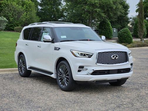 2024 INFINITI QX80 SENSORY AWD