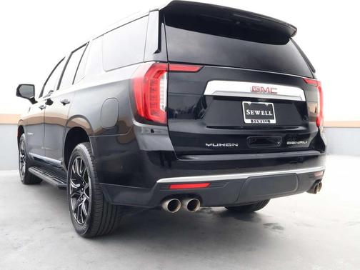 Onyx Black 2024 GMC Yukon Denali