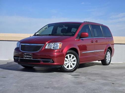2015 Chrysler Town & Country Touring