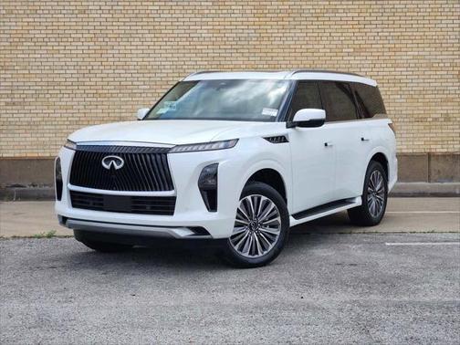 2025 INFINITI QX80 Luxe