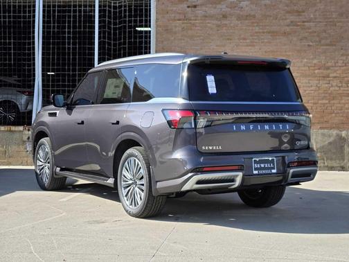 2026 INFINITI QX80 Luxe