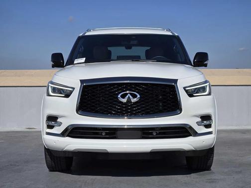 2024 INFINITI QX80 SENSORY AWD