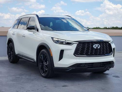 2025 INFINITI QX60 Luxe