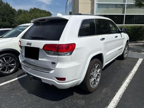 2021 Jeep Grand Cherokee Overland