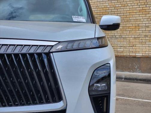 2025 INFINITI QX80 SENSORY AWD