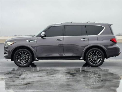 2024 INFINITI QX80 SENSORY AWD