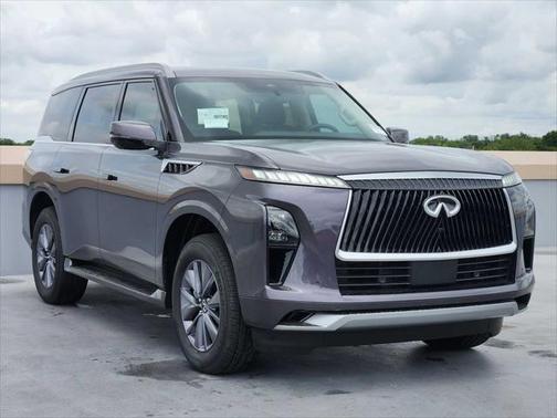 2025 INFINITI QX80 PURE