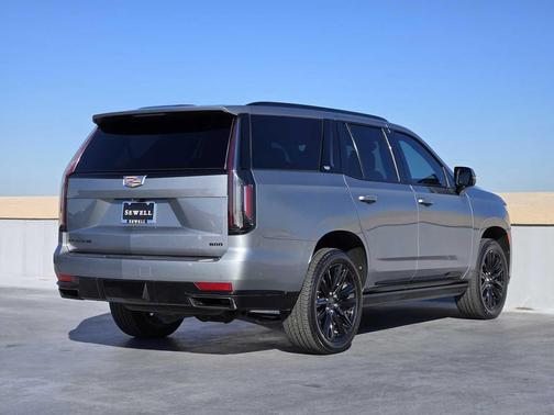 2023 Cadillac Escalade Sport