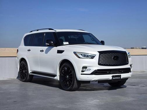 2023 INFINITI QX80 SENSORY