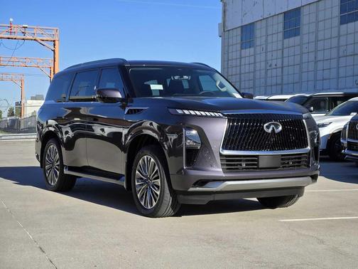 2026 INFINITI QX80 Luxe