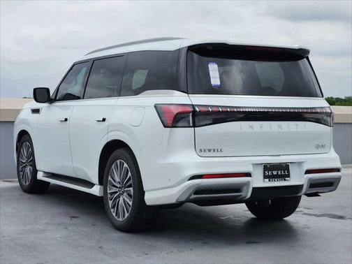 2025 INFINITI QX80 Luxe