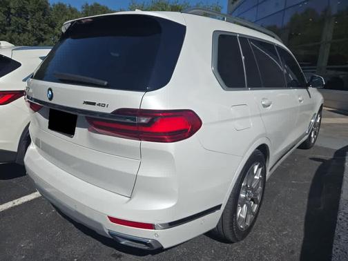 2021 BMW X7 xDrive40i
