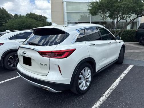 2019 INFINITI QX50 ESSENTIAL