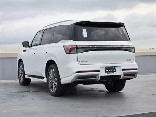 2025 INFINITI QX80 Luxe