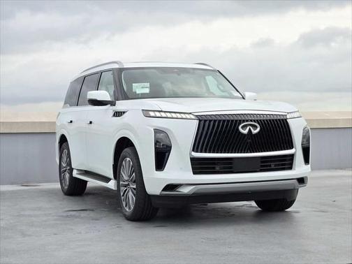 2025 INFINITI QX80 Luxe