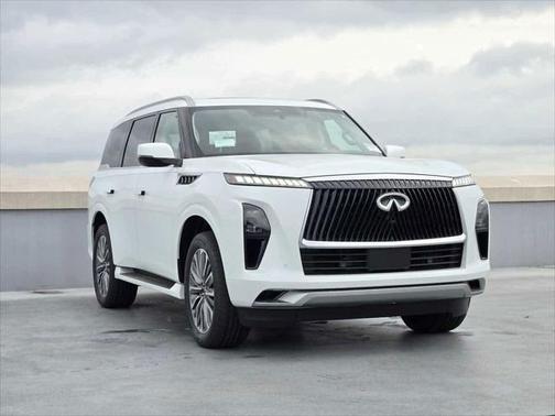 2025 INFINITI QX80 Luxe