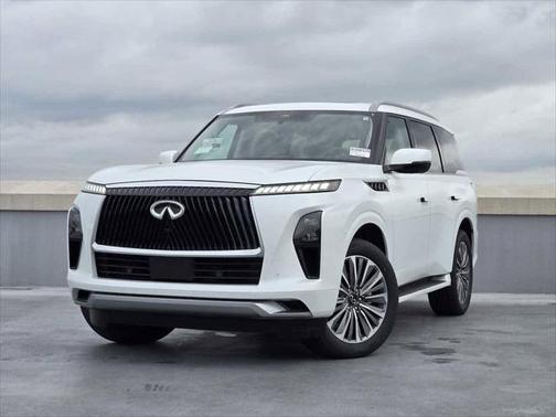 2025 INFINITI QX80 Luxe