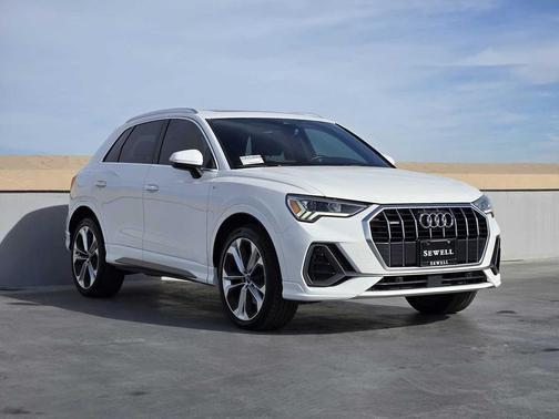 2020 Audi Q3 45 S line Premium Plus