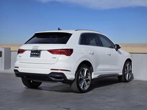 2020 Audi Q3 45 S line Premium Plus