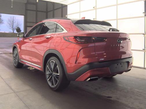 Dynamic Sunstone Red 2025 INFINITI QX55 SENSORY