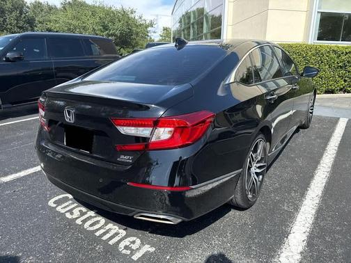2021 Honda Accord Touring 2.0T